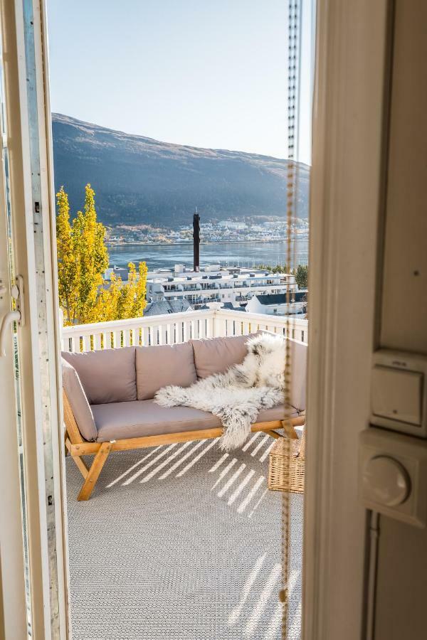 Bramy Apartments The Lux View Tromsø Exteriör bild